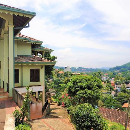 Breeze Villa Kandy Exterior photo
